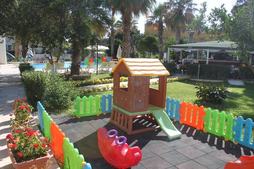 Twins Hotel Kiris ภายนอก รูปภาพ